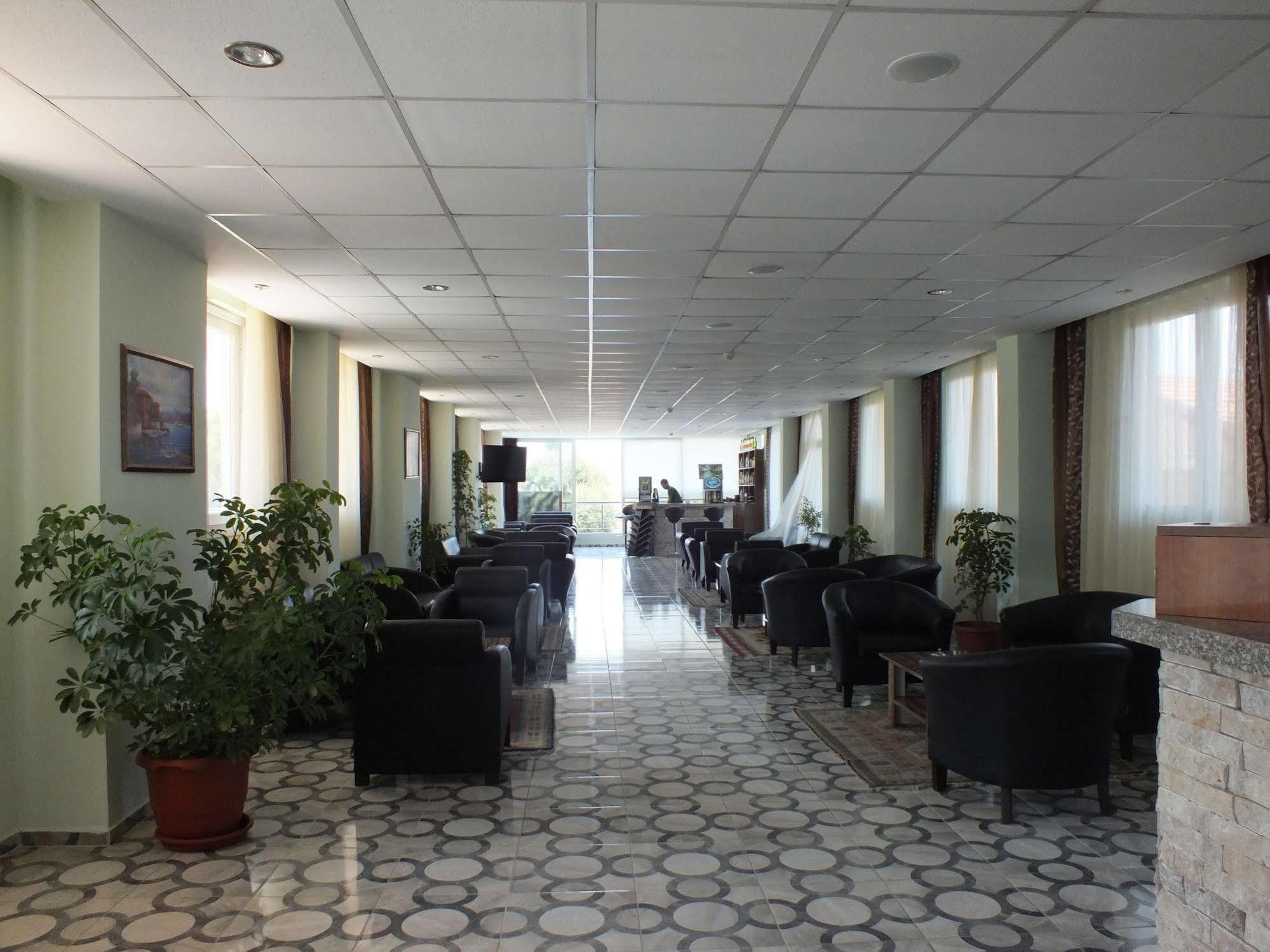 Blue Sea Hotel & Spa Kusadasi Exterior photo